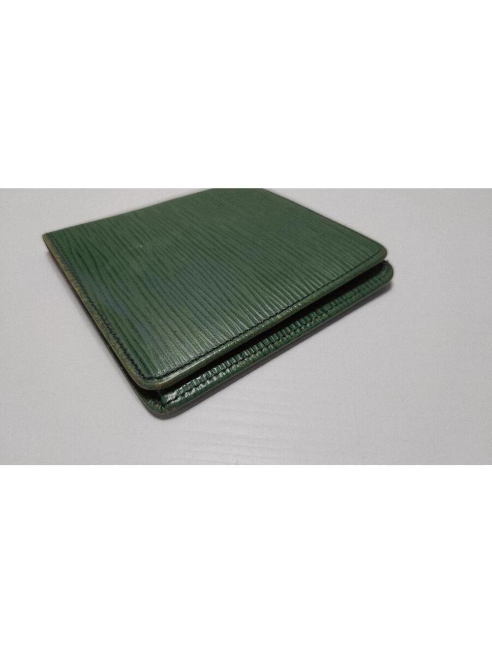 Louis Vuitton Epi Leather Bifold Wallet Green Men's Wallet - Picture 3 of 9